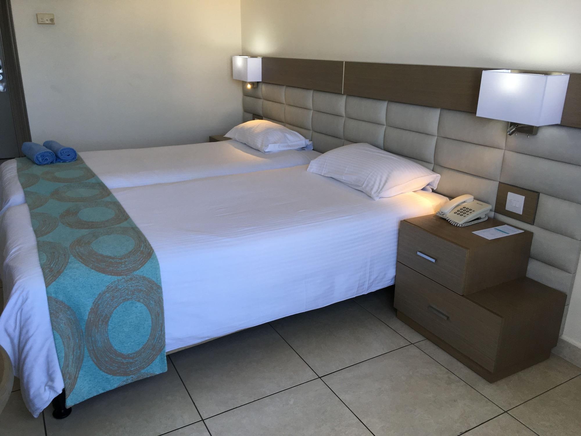 Avanti Hotel Pafos Zewnętrze zdjęcie