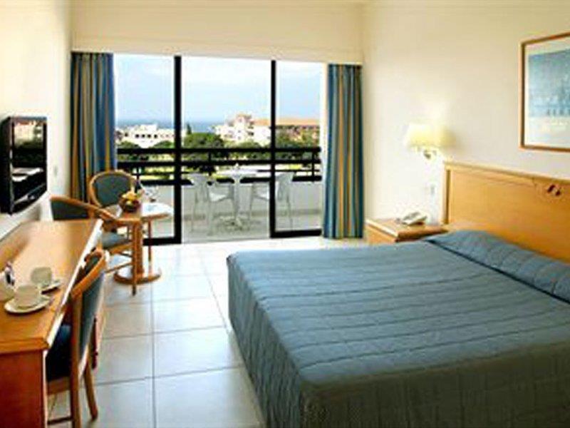 Avanti Hotel Pafos Zewnętrze zdjęcie