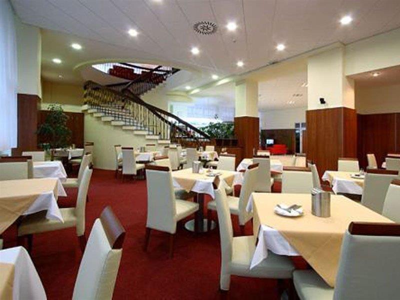 Avanti Hotel Pafos Zewnętrze zdjęcie