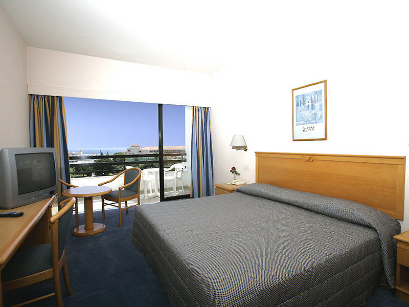 Avanti Hotel Pafos Zewnętrze zdjęcie